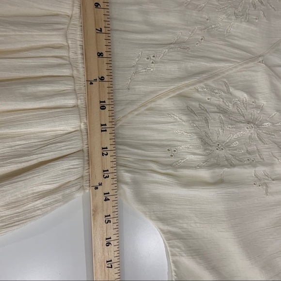 American Eagle Outfitters Cream Gauzy Boho Romper - Picture 15 of 15